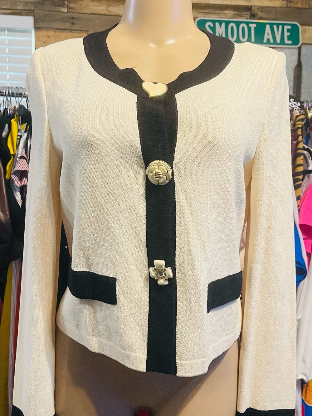 St. John Cream and Black Cropped Contrast Jacket